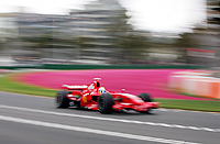 F12008aus01.jpg