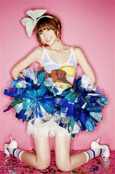 akb48_2010cal02.jpg