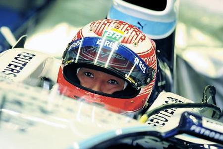 kazuki_nakajima_f12007.jpg