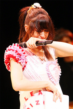 liadzon08101702.jpg