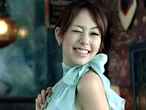 naomi_ayukawa_lifecardcm02.jpg