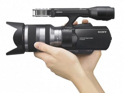 sony_handycam_NEX-VG10_3.jpg