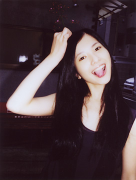 yuriko_yoshitaka_01.jpg